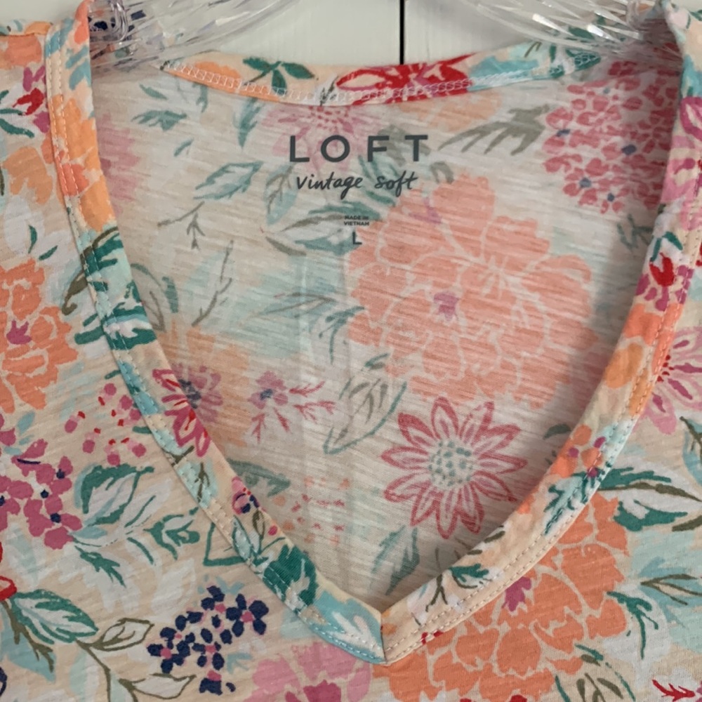 Loft Tee - Picture 2 of 5